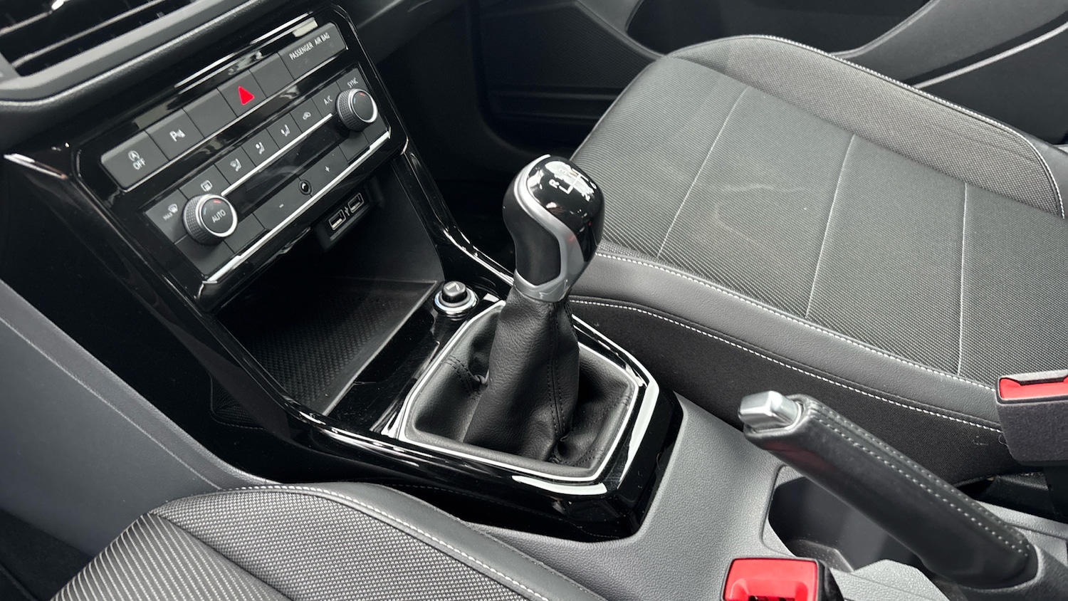 Used Volkswagen T-Cross 2019 for sale - 76777178: Photo 13