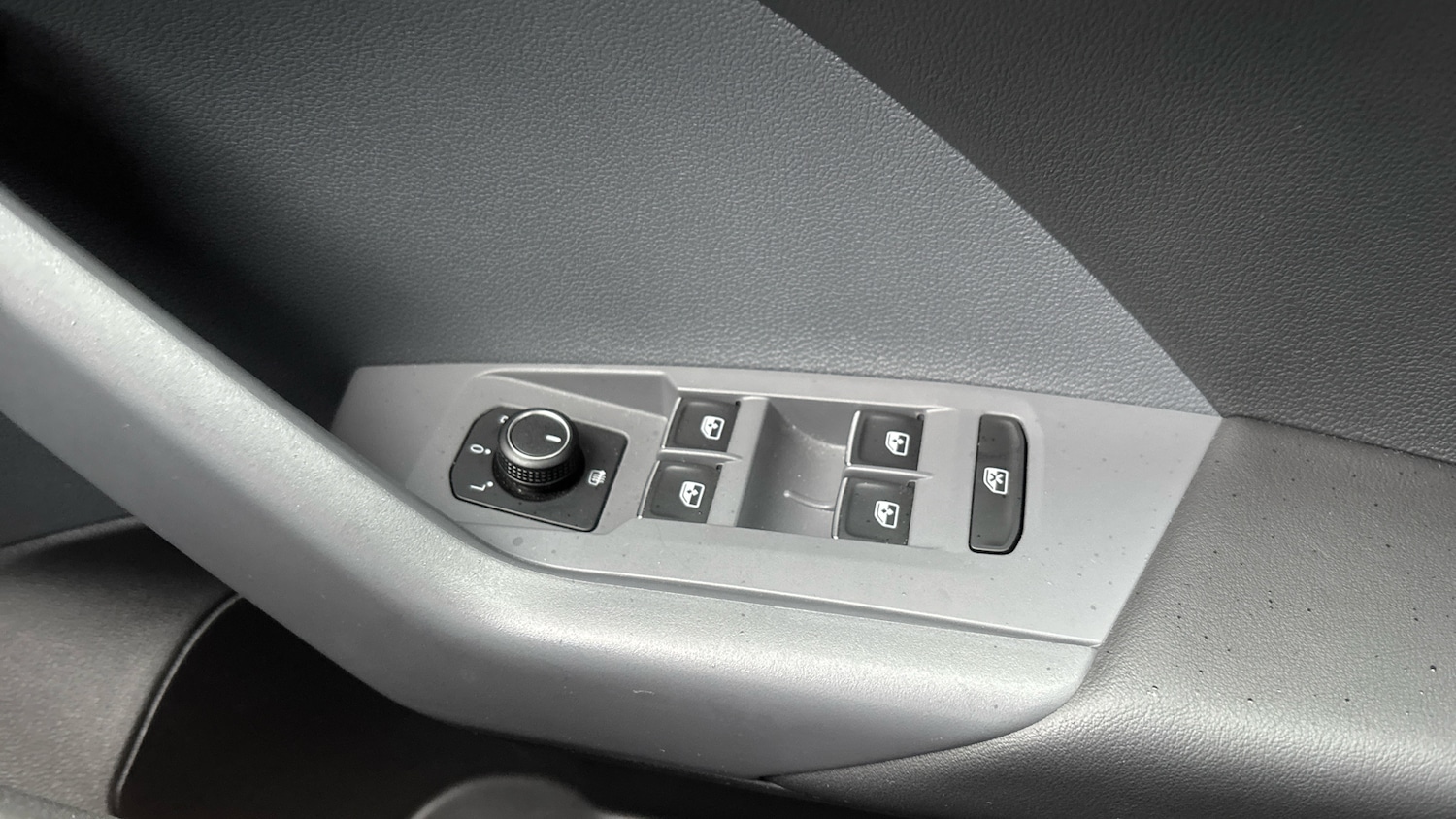 Used Volkswagen T-Cross 2019 for sale - 76777178: Photo 30