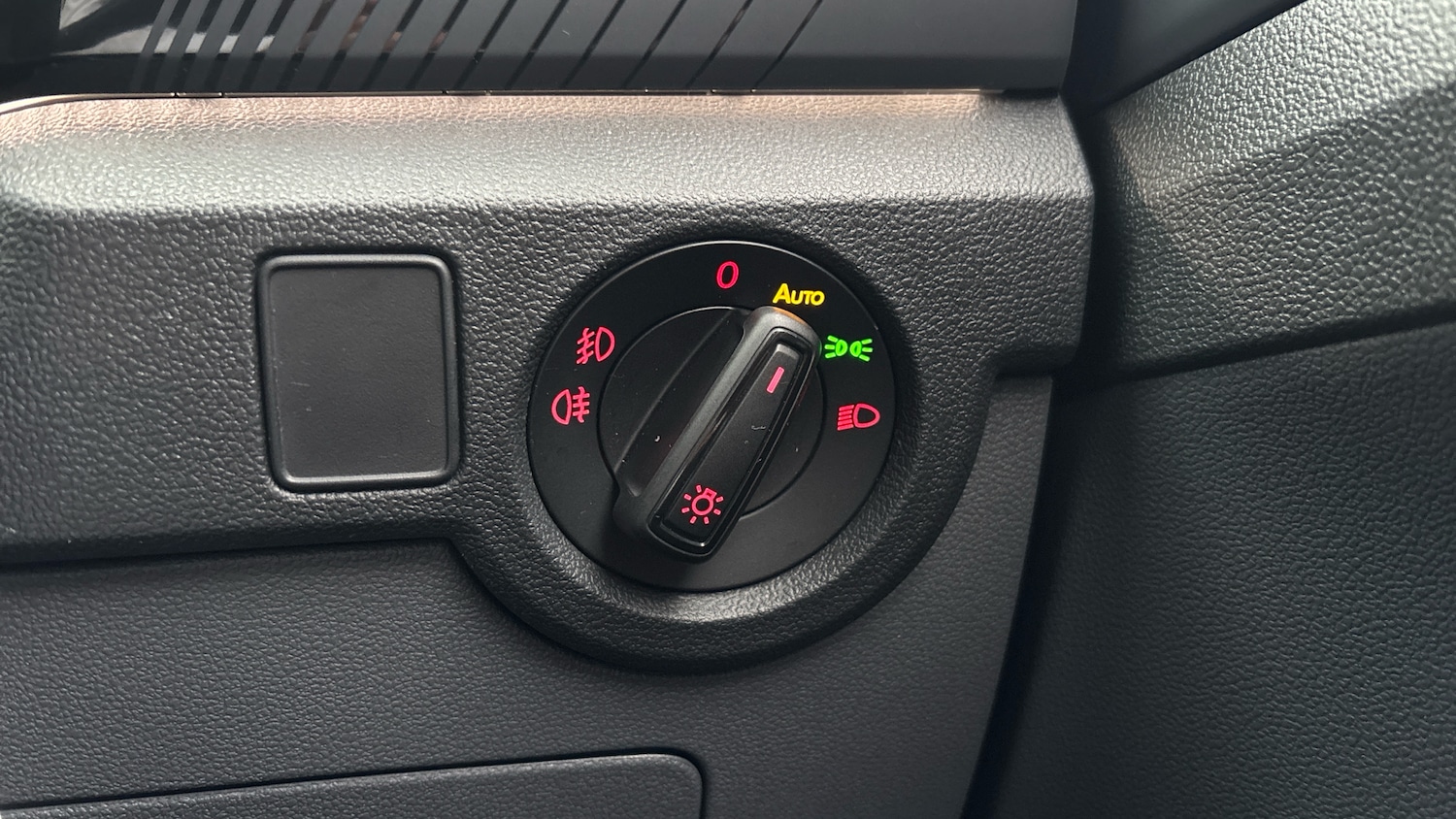 Used Volkswagen T-Cross 2019 for sale - 76777178: Photo 37