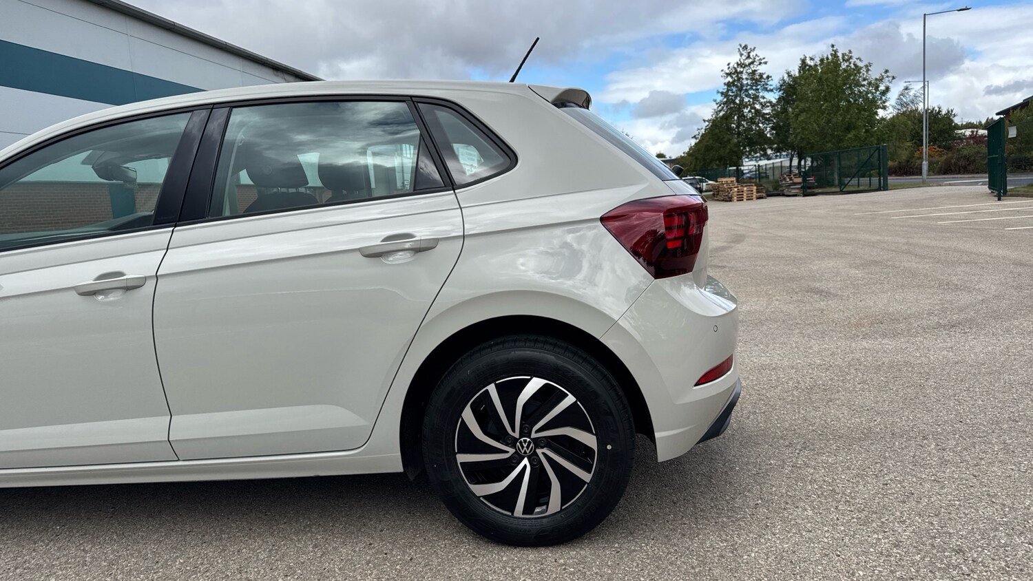 Used Volkswagen Polo 2023 for sale - 75871277: Photo 23