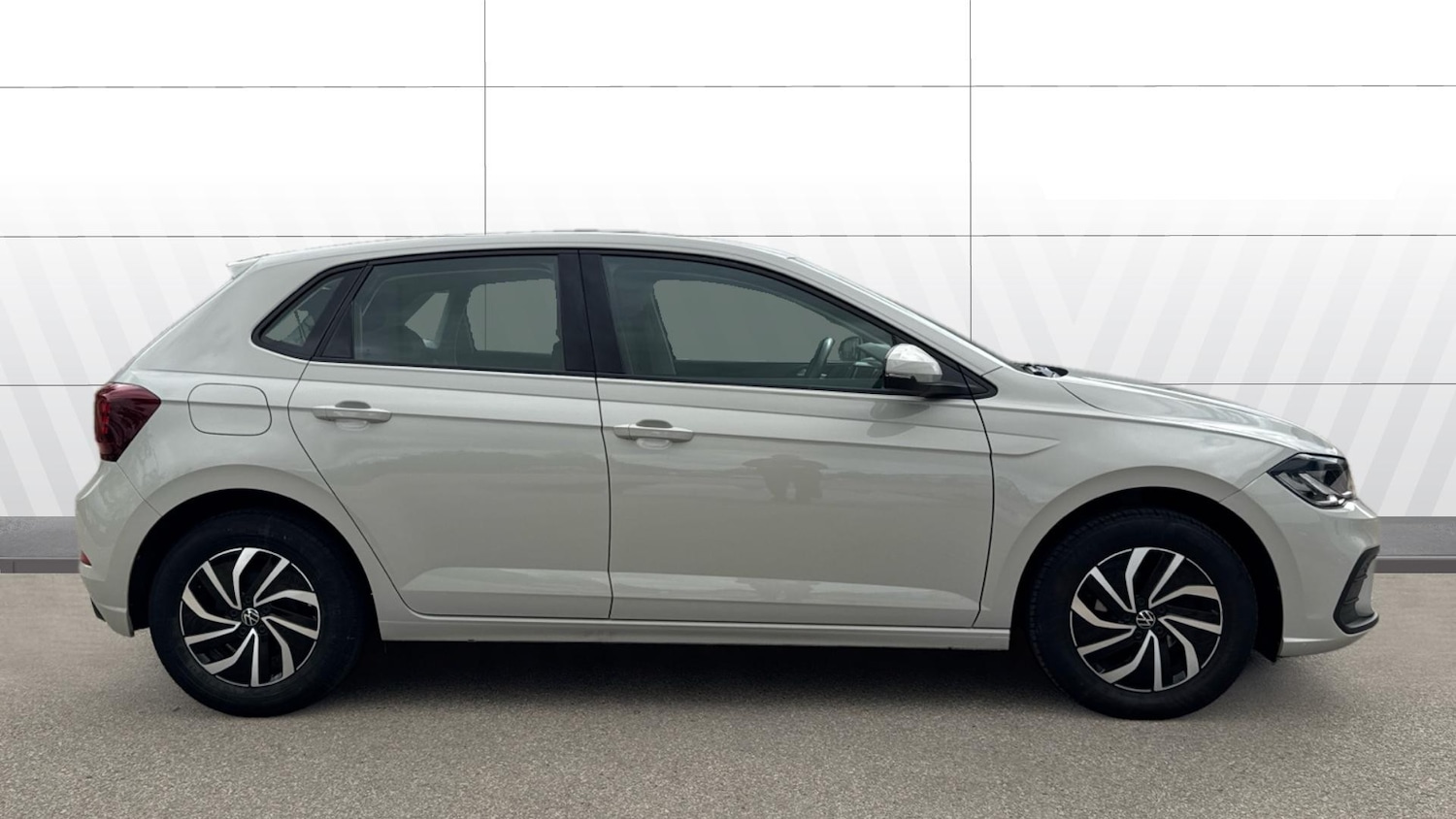 Used Volkswagen Polo 2023 for sale - 75871277: Photo 5
