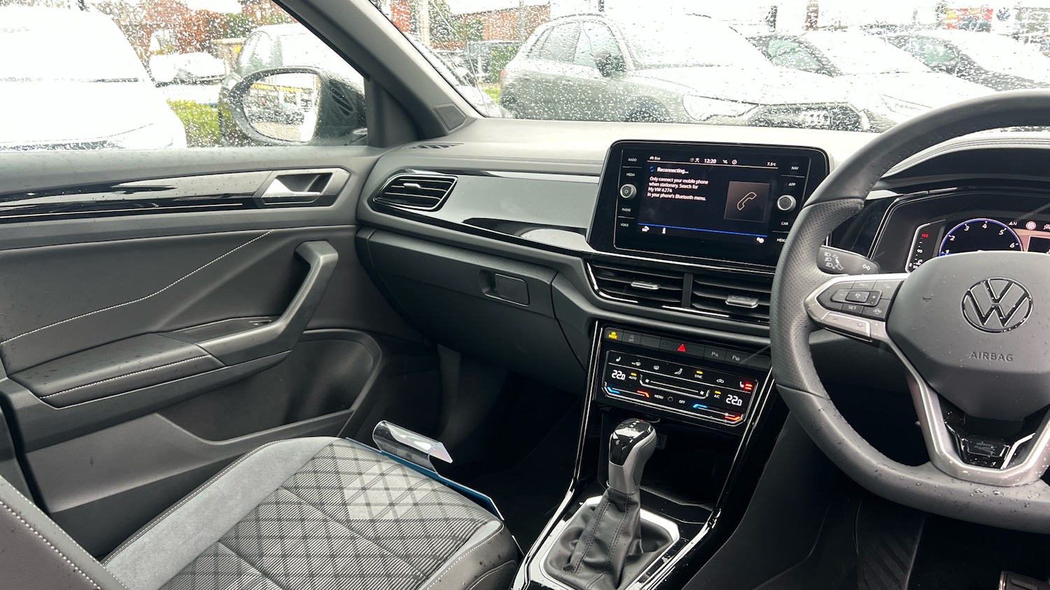 Used Volkswagen T-Roc 2025 for sale - 77005795: Photo 14