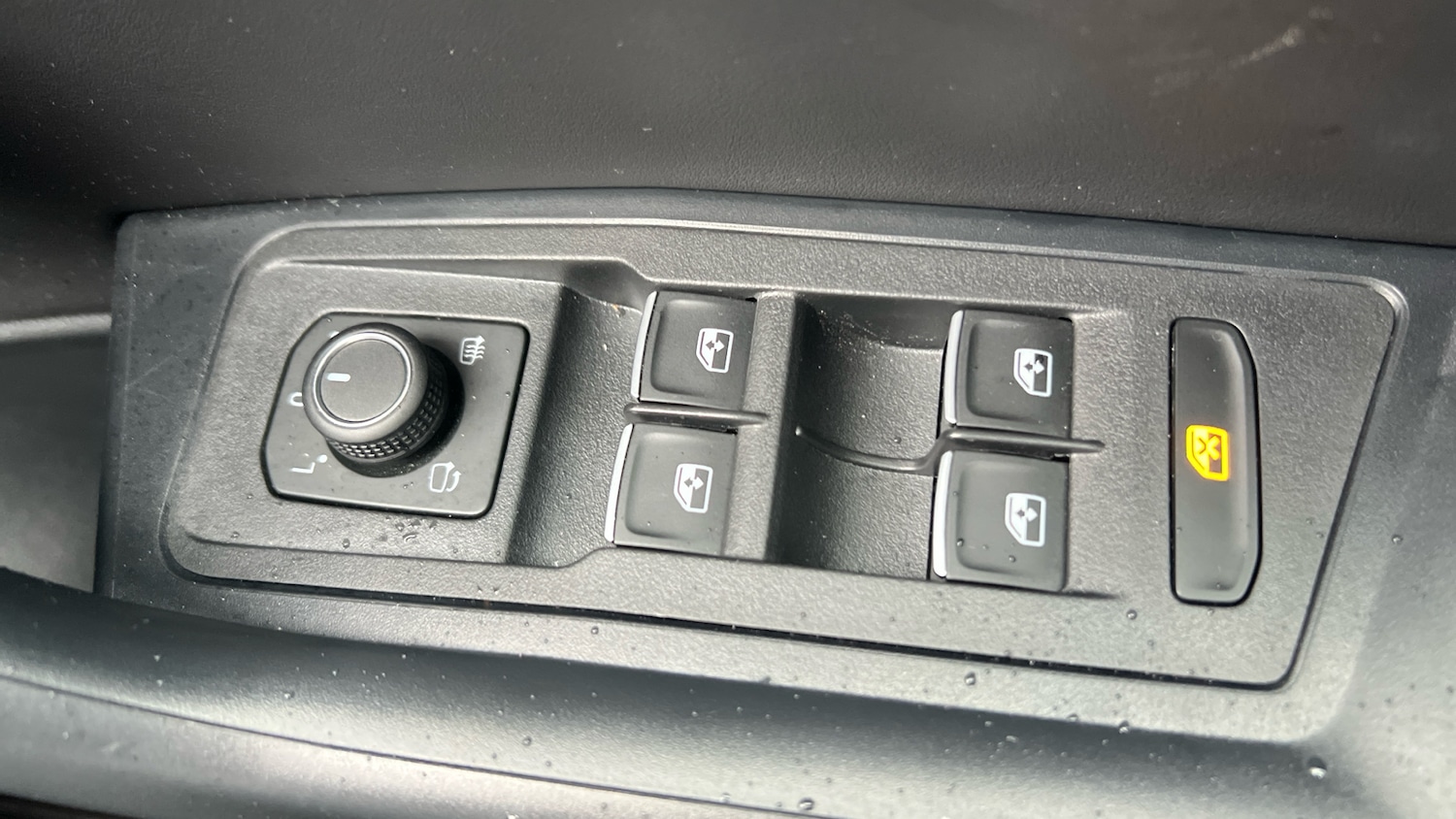 Used Volkswagen T-Roc 2025 for sale - 77005795: Photo 31