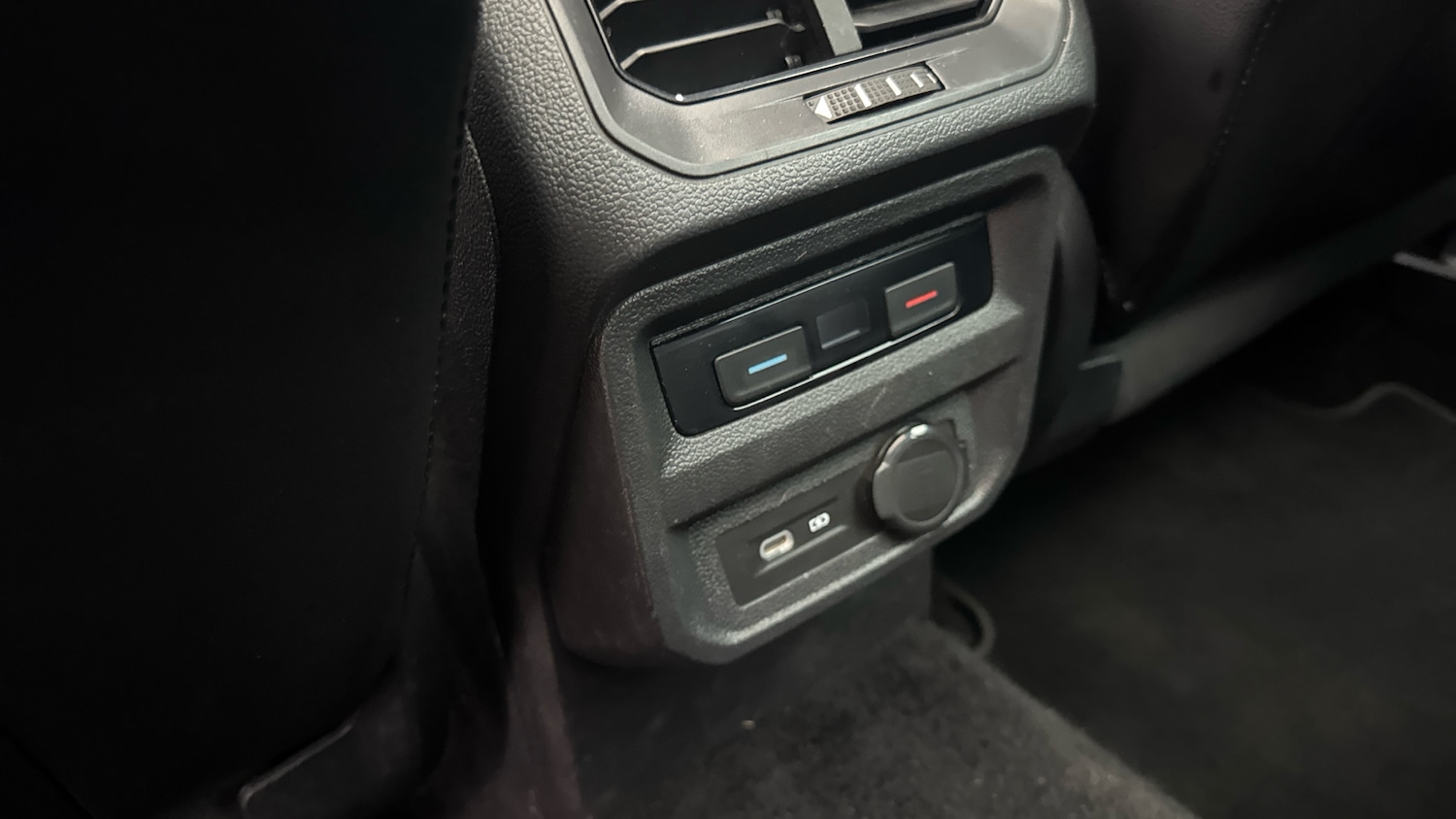 Used Volkswagen Tiguan 2021 for sale - 76894357: Photo 25