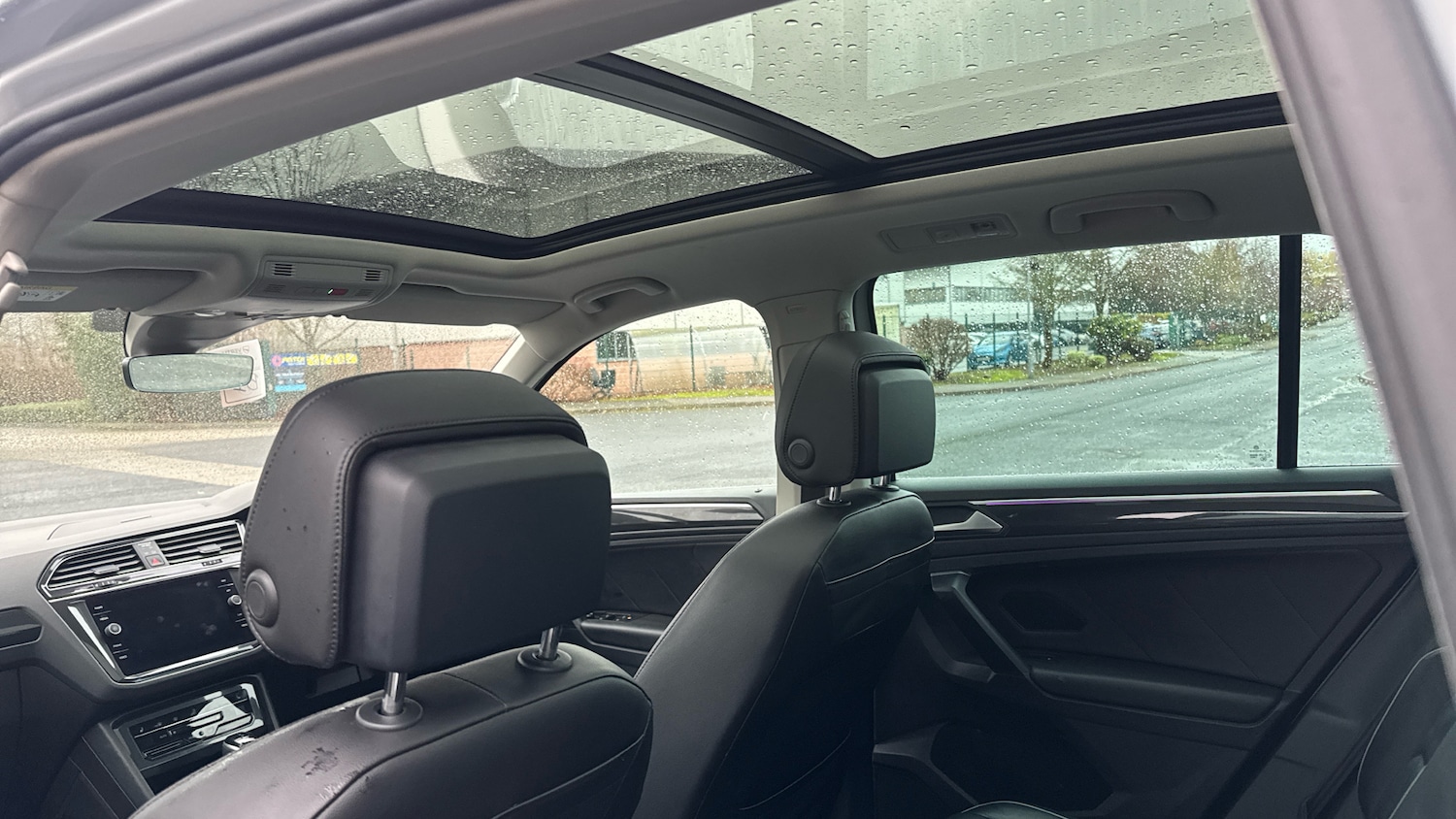 Used Volkswagen Tiguan 2021 for sale - 76894357: Photo 27