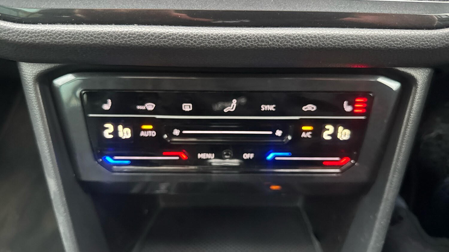 Used Volkswagen Tiguan 2021 for sale - 76894357: Photo 48