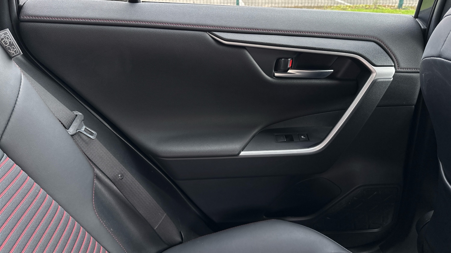 Used Toyota RAV4 2022 for sale - 77650183: Photo 40