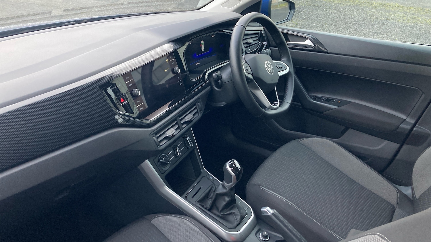 Used Volkswagen Polo 2024 for sale - 77125621: Photo 11