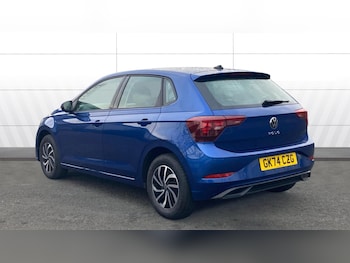 Used Volkswagen Polo 2024 for sale - 77125621: Photo