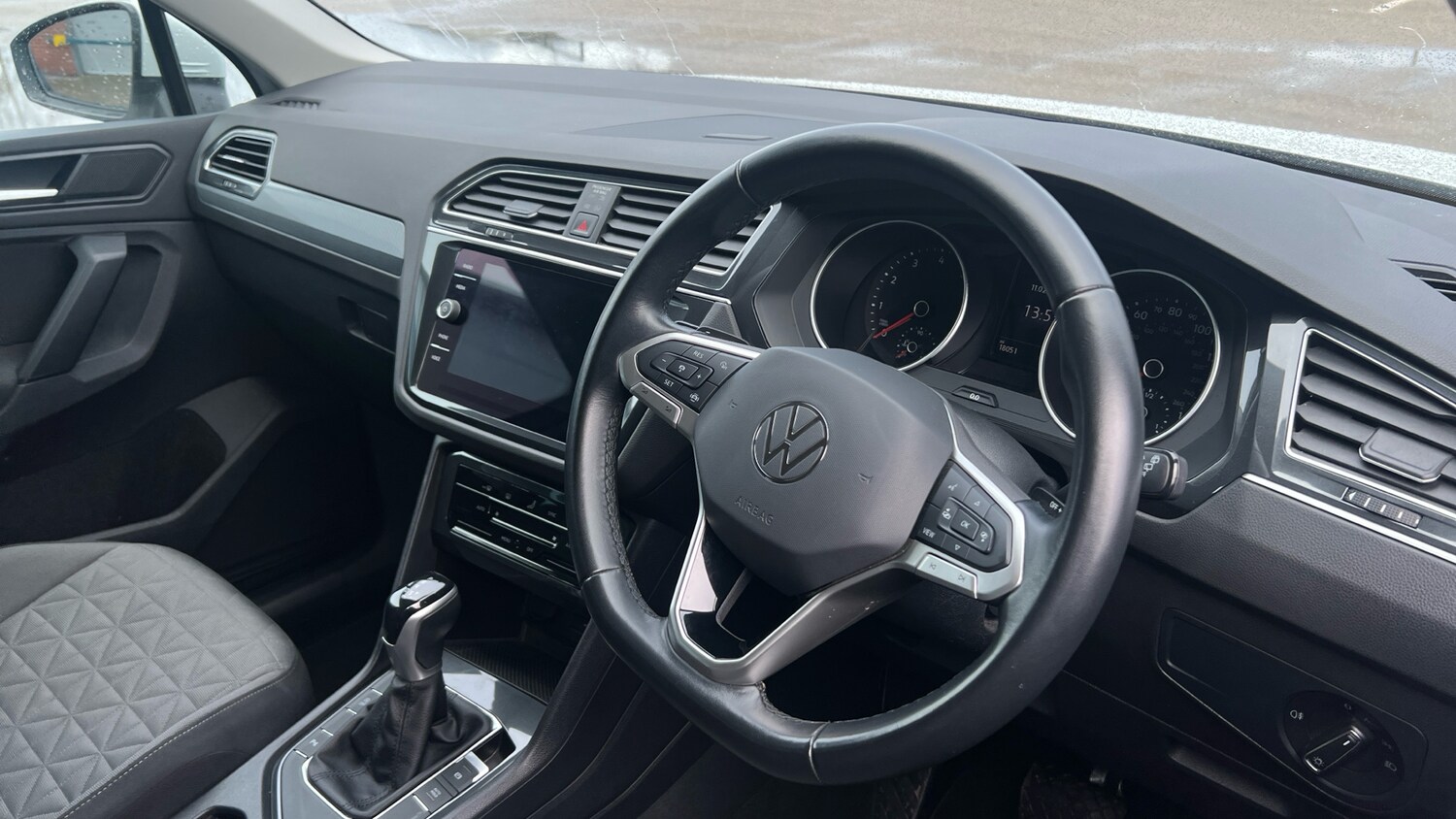 Used Volkswagen Tiguan 2022 for sale - 77528505: Photo 11