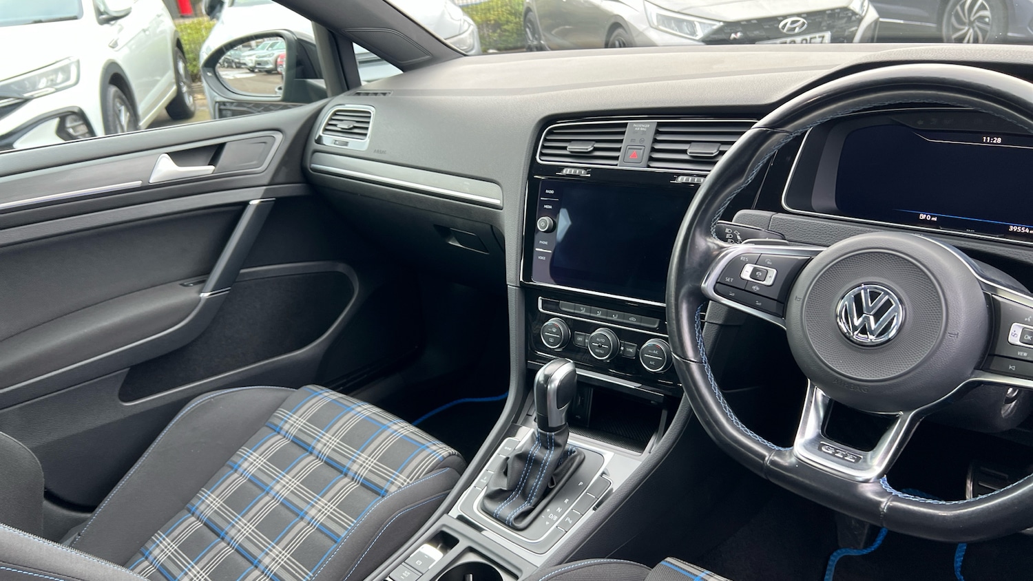 Used Volkswagen Golf 2020 for sale - 77116381: Photo 14