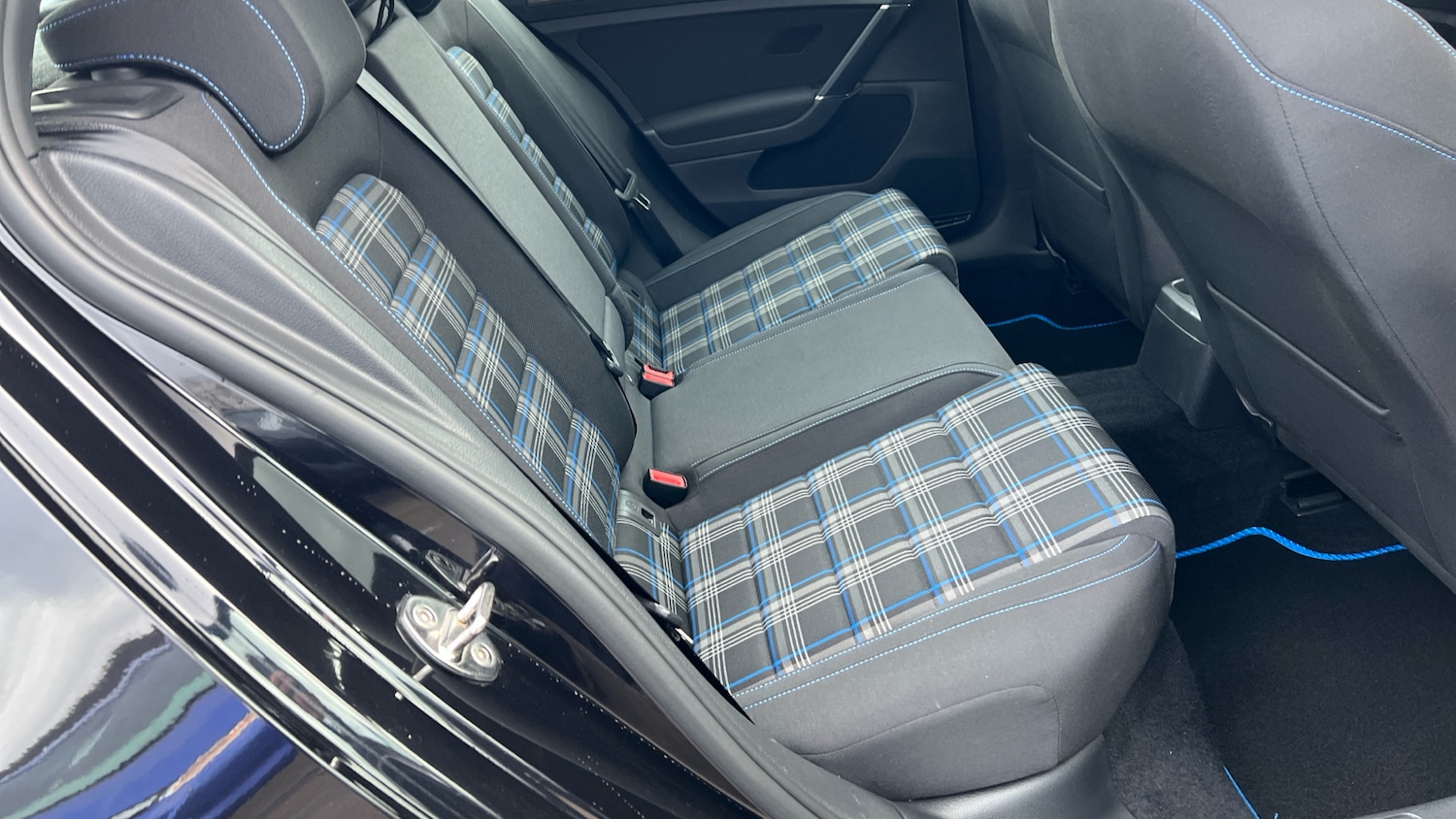 Used Volkswagen Golf 2020 for sale - 77116381: Photo 32