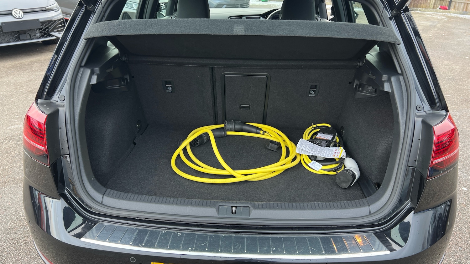 Used Volkswagen Golf 2020 for sale - 77116381: Photo 4