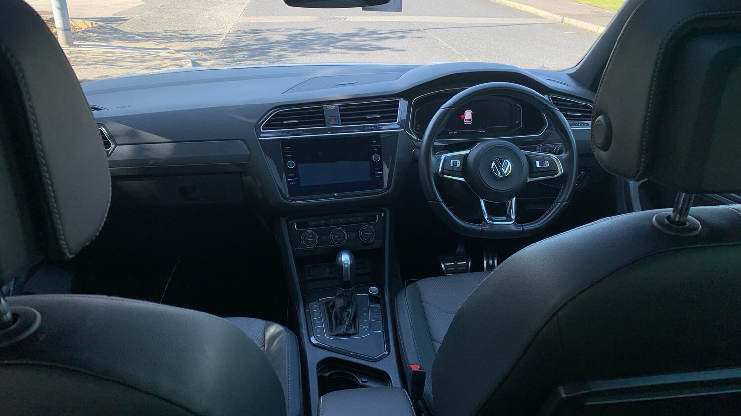 Used Volkswagen Tiguan 2020 for sale - 77138505: Photo 10