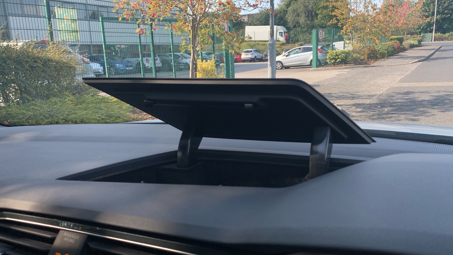 Used Volkswagen Tiguan 2020 for sale - 77138505: Photo 23