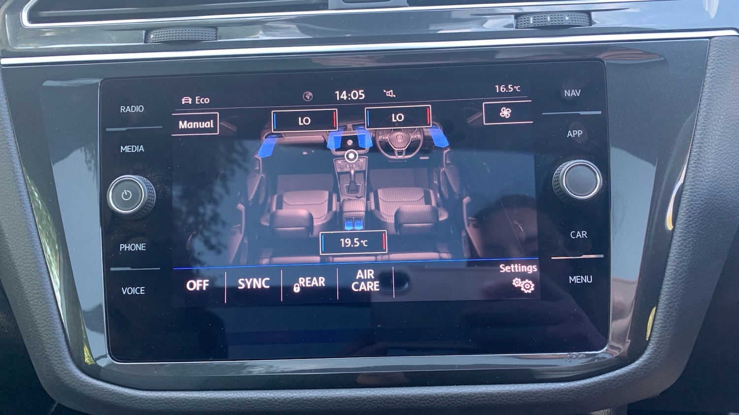 Used Volkswagen Tiguan 2020 for sale - 77138505: Photo 37