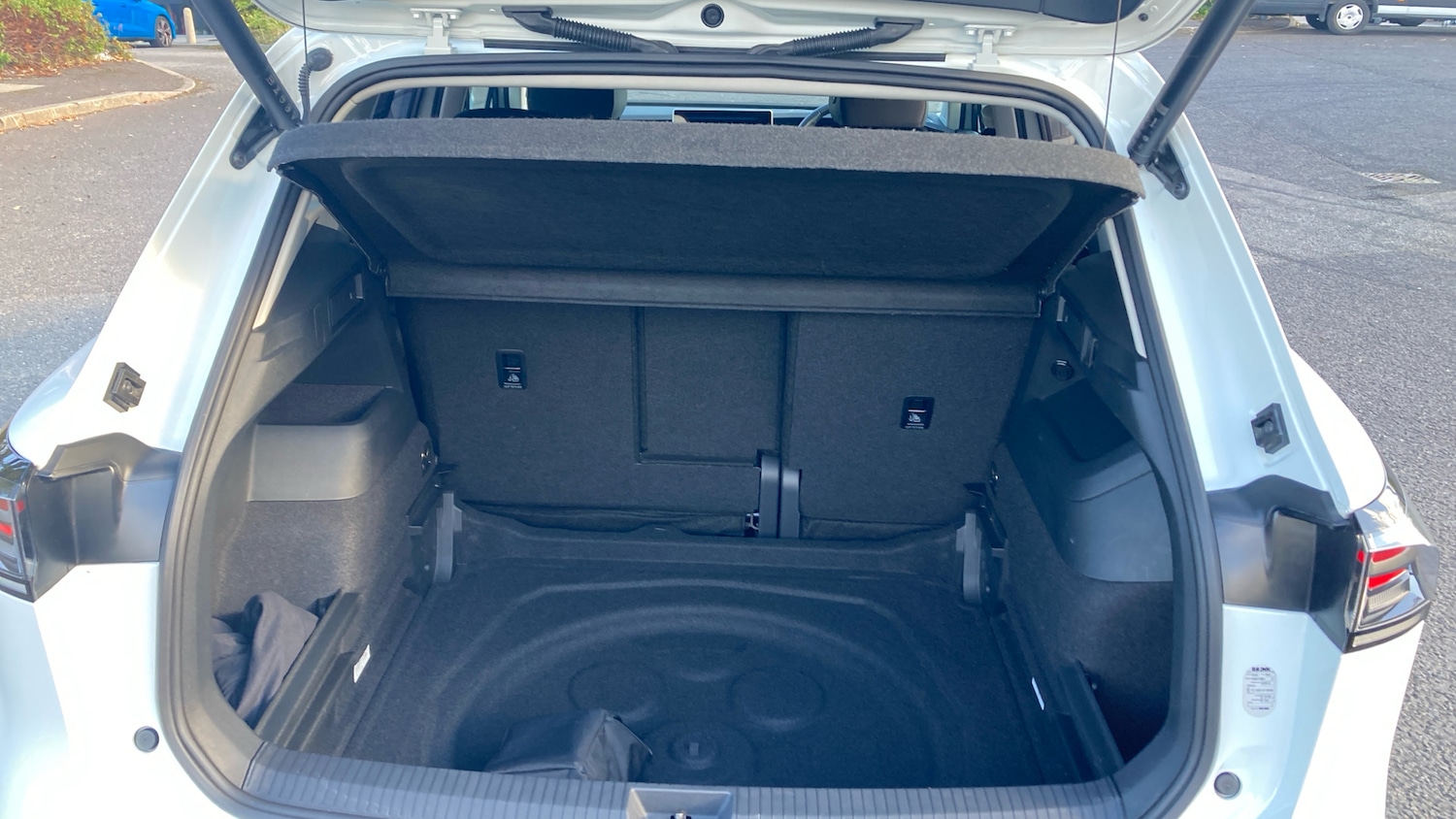 Used Volkswagen Tiguan 2024 for sale - 75985034: Photo 4