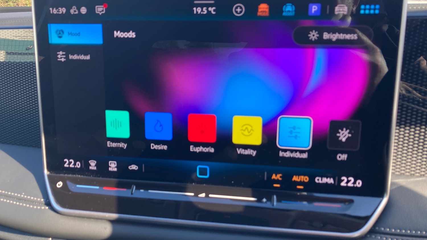 Used Volkswagen Tiguan 2024 for sale - 75985034: Photo 63