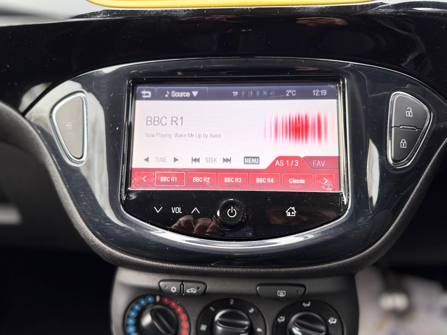 Used Vauxhall Corsa 2015 for sale - 77156177: Photo 25