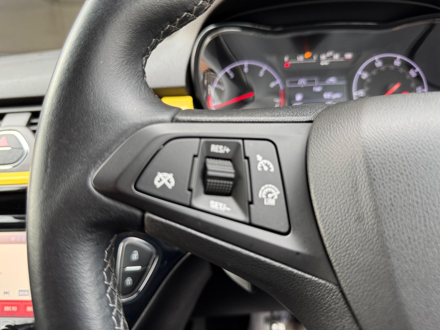 Used Vauxhall Corsa 2015 for sale - 77156177: Photo 27