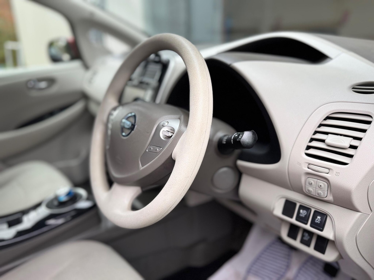 Used Nissan Leaf 2012 for sale - 76513200: Photo 14