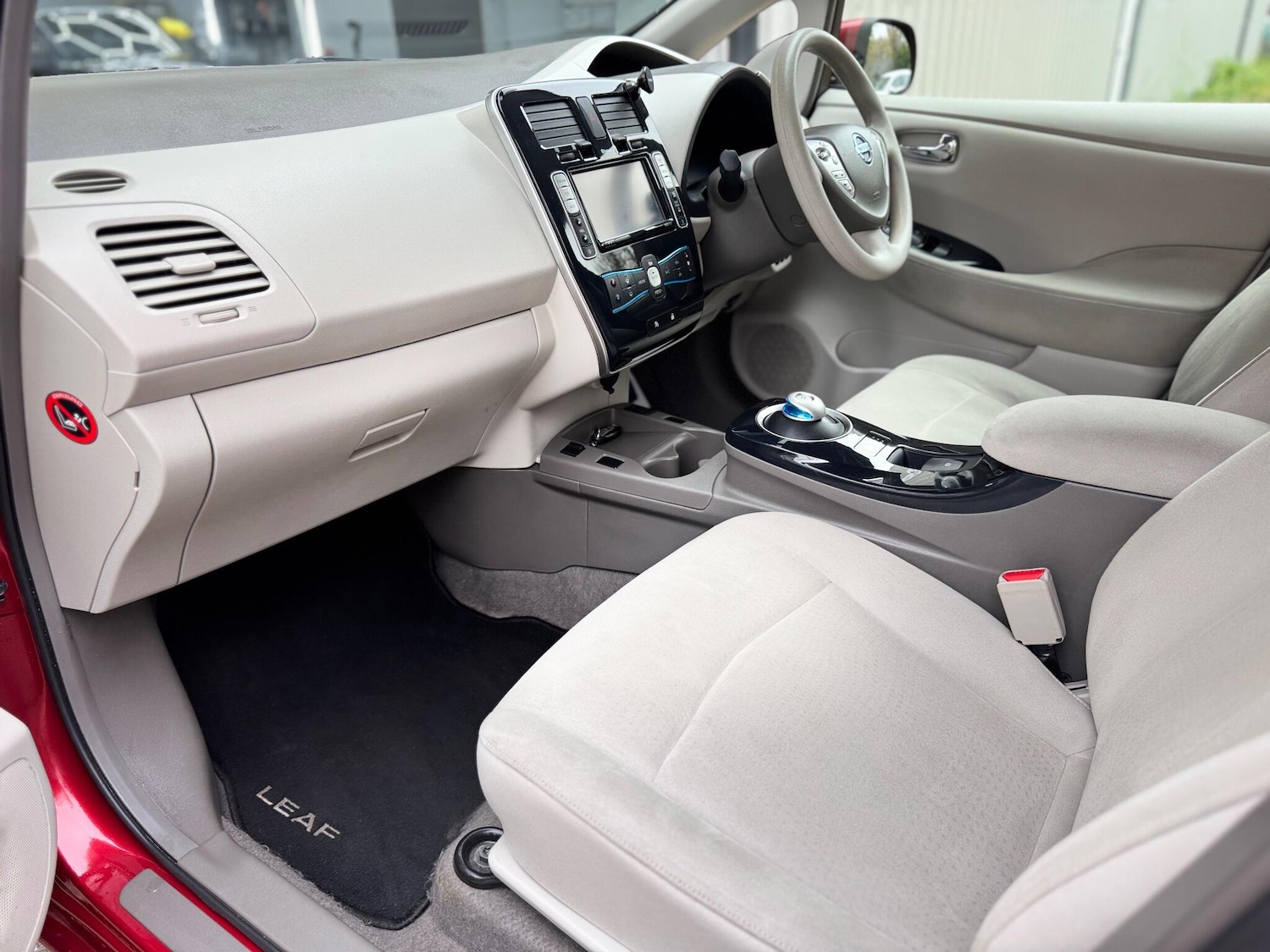 Used Nissan Leaf 2012 for sale - 76513200: Photo 22