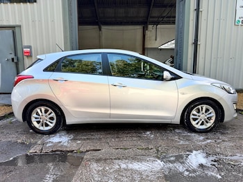 Used Hyundai i30 2013 for sale - 75858344: Photo
