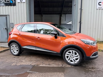 Used Renault Captur 2016 for sale - 78516775: Photo