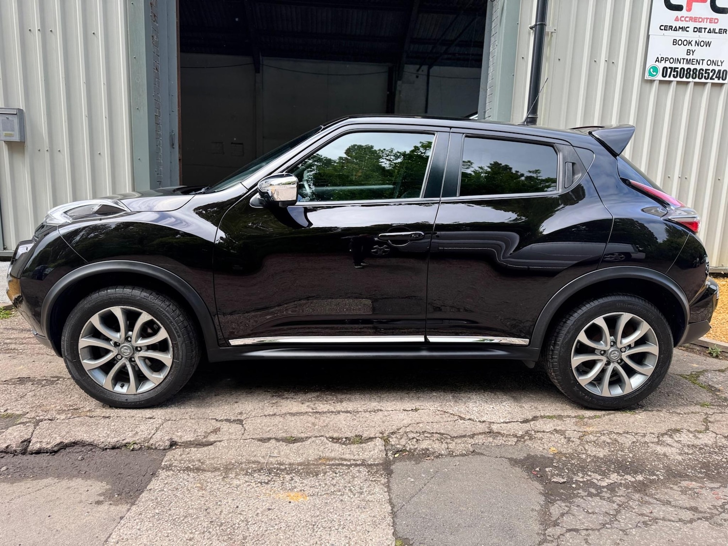 Used Nissan Juke 2017 for sale - 76772109: Photo 4