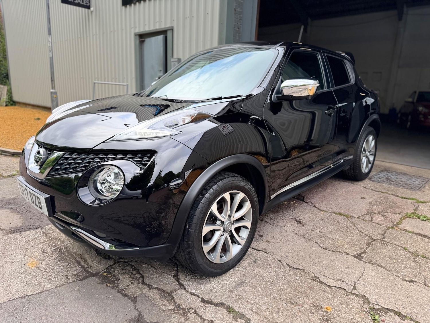 Used Nissan Juke 2017 for sale - 76772109: Photo 9