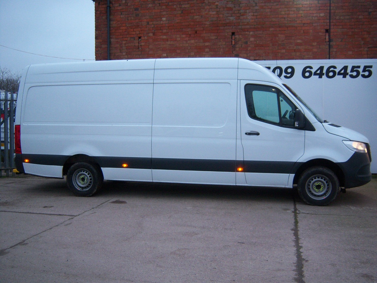 Used Mercedes-Benz Sprinter 2023 for sale - 77326952: Photo 8