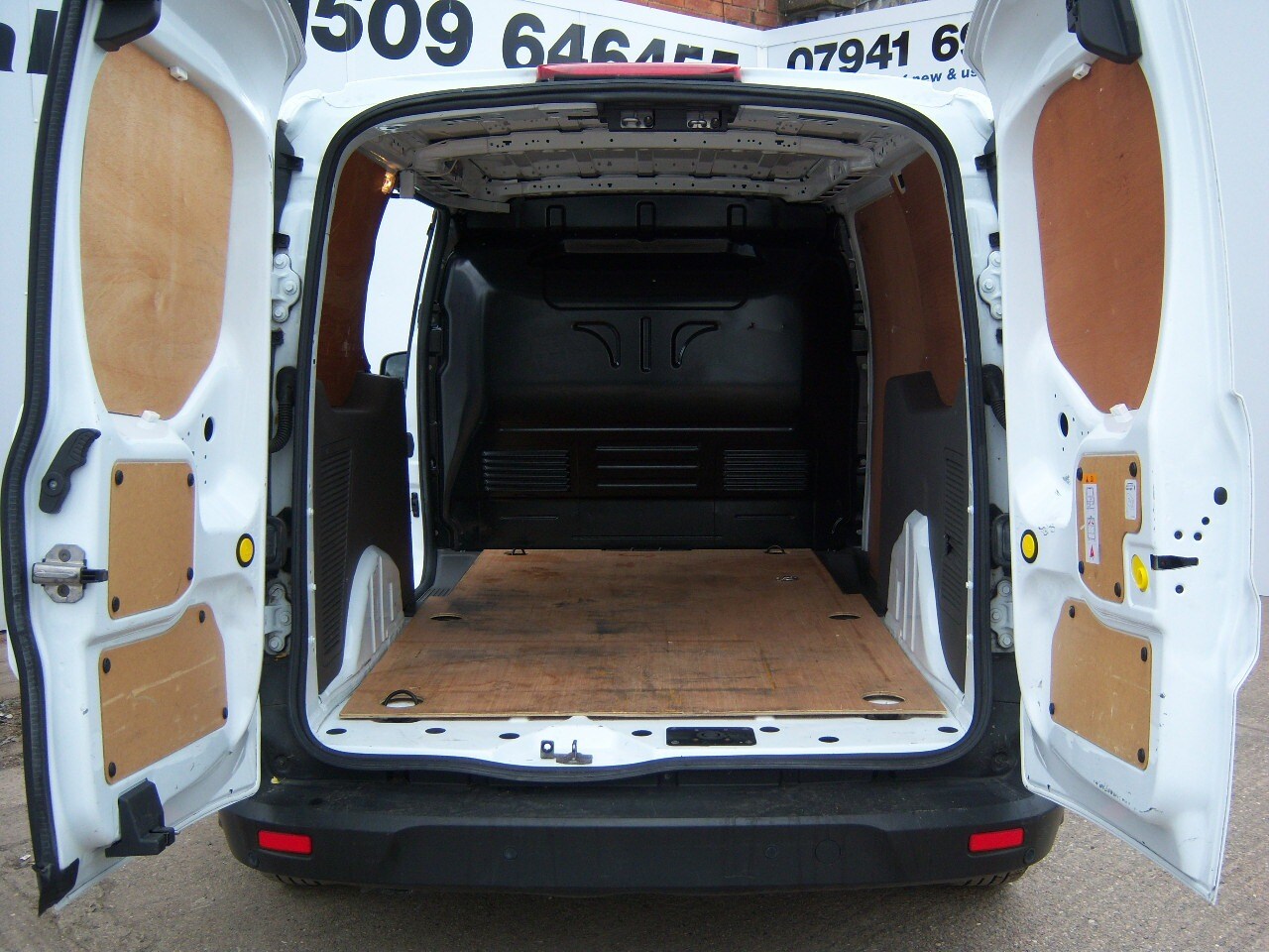 Used Ford Transit Connect 2020 for sale - 75638106: Photo 5