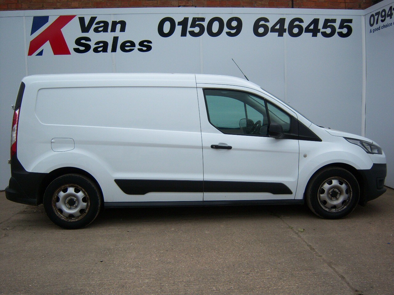 Used Ford Transit Connect 2020 for sale - 75638106: Photo 8