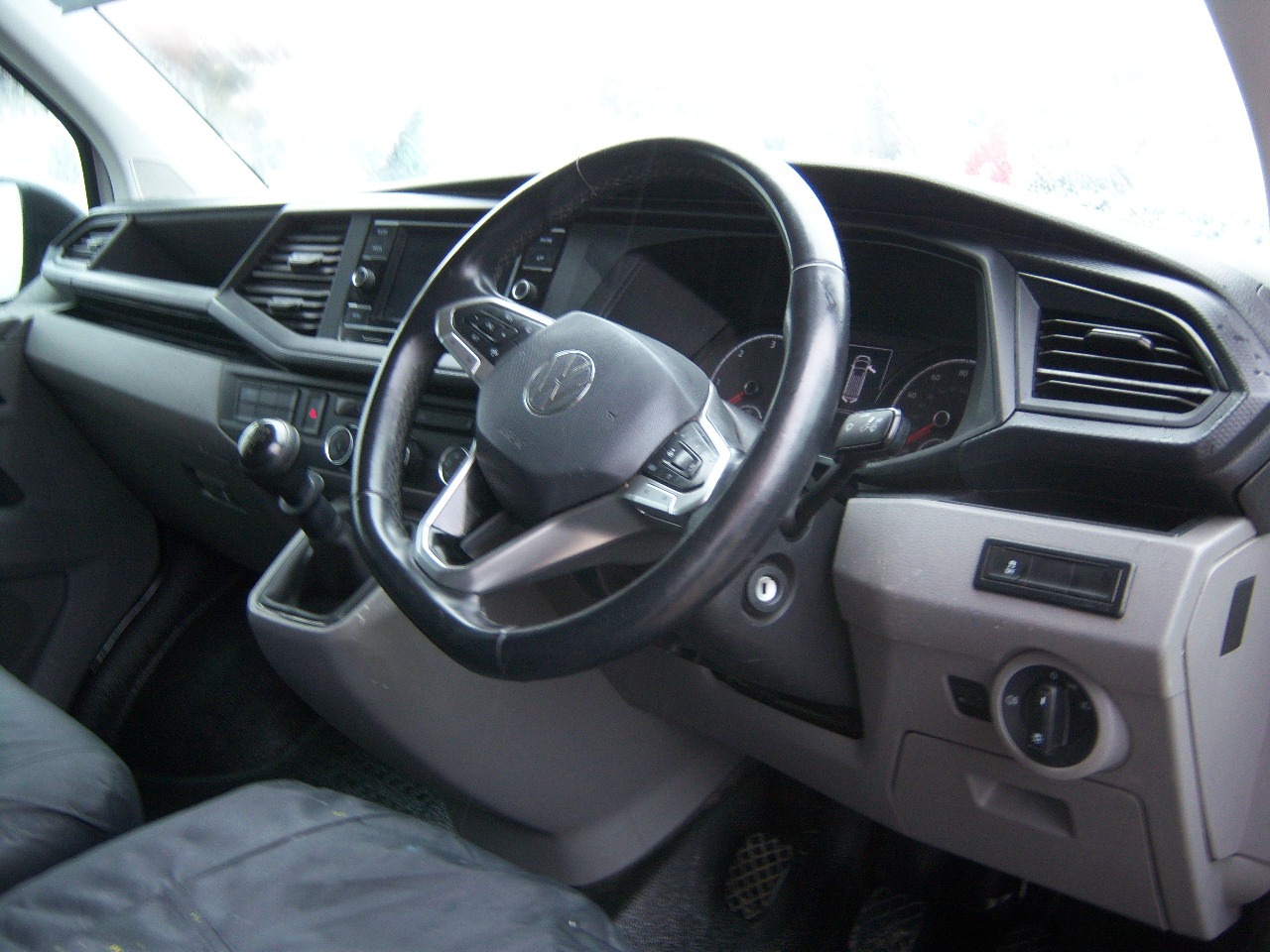 Used Volkswagen Transporter 2023 for sale - 77196500: Photo 11