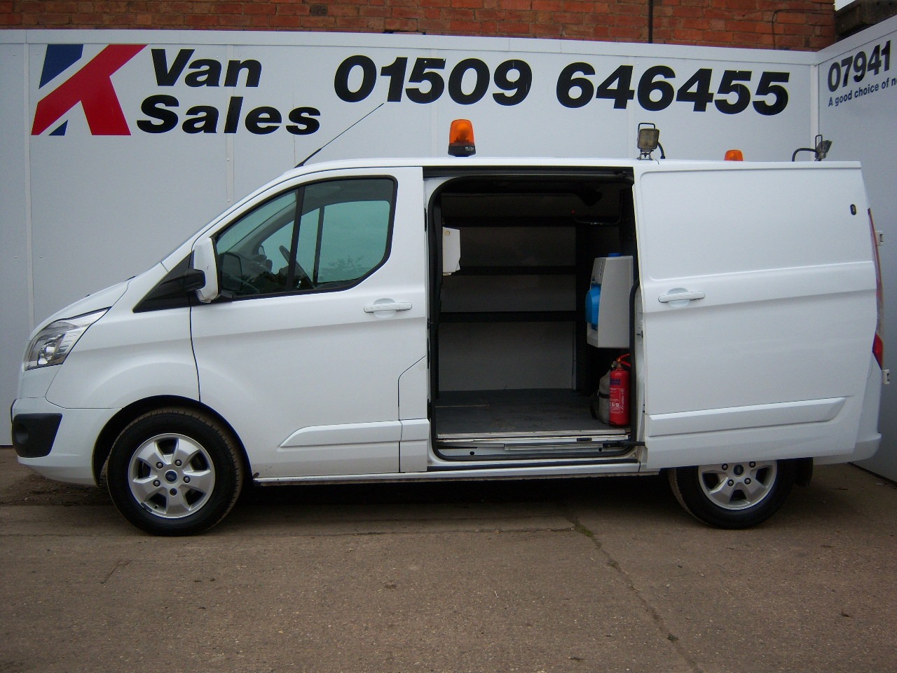 Used Ford Transit Custom 2017 for sale - 76331137: Photo 3