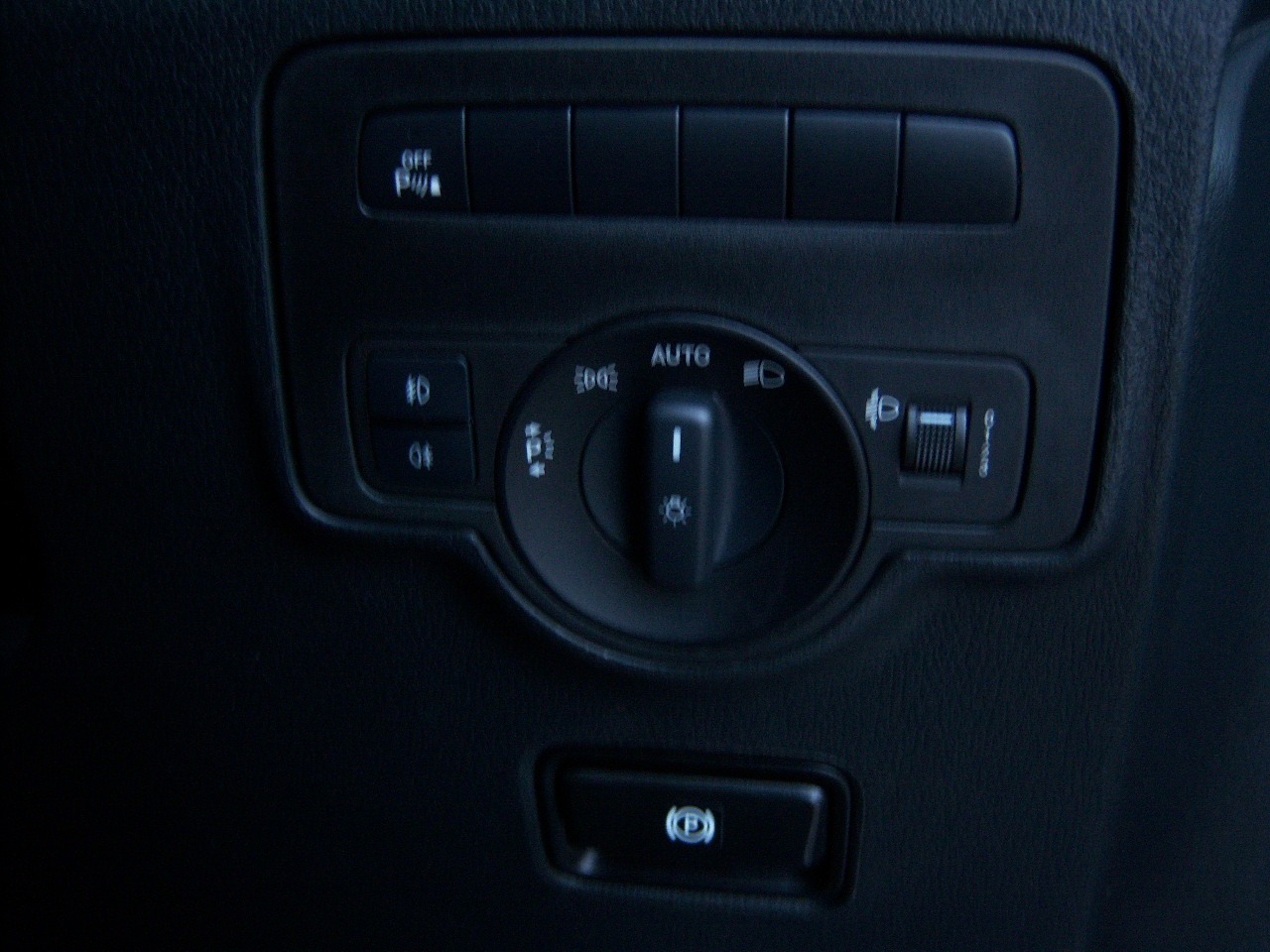 Used Mercedes-Benz Vito 2019 for sale - 77445740: Photo 11