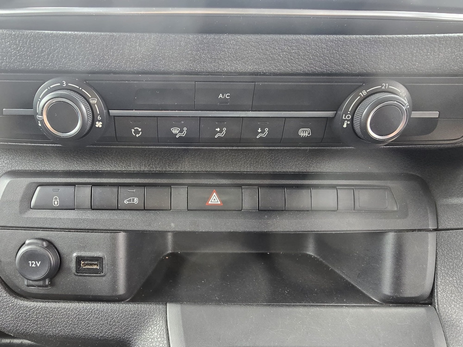 Used Citroen Dispatch 2023 for sale - 78106402: Photo 15