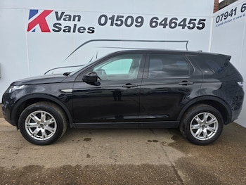 Used Land Rover Discovery Sport 2017 for sale - 78862311: Photo