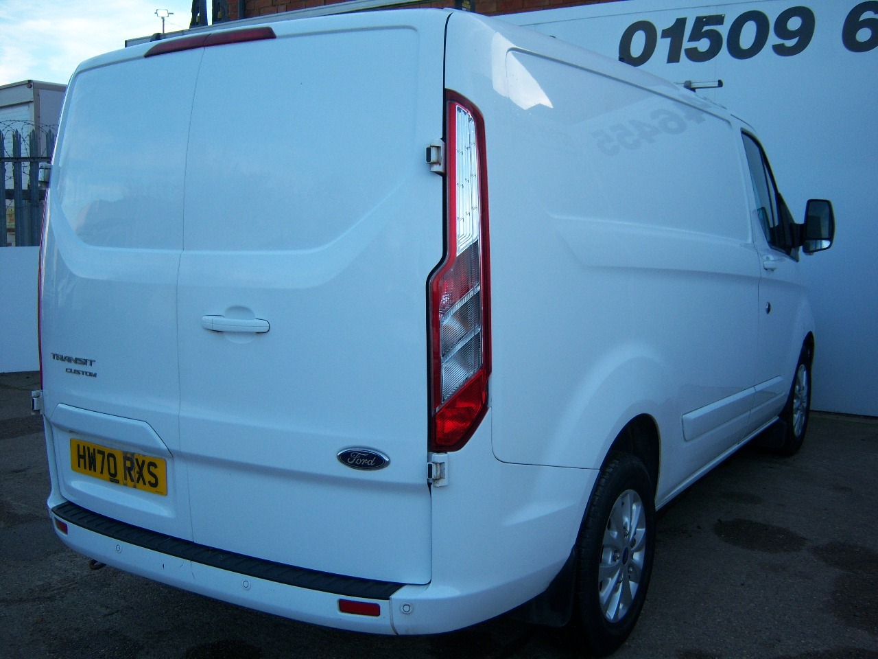 Used Ford Transit Custom 2020 for sale - 76652721: Photo 3