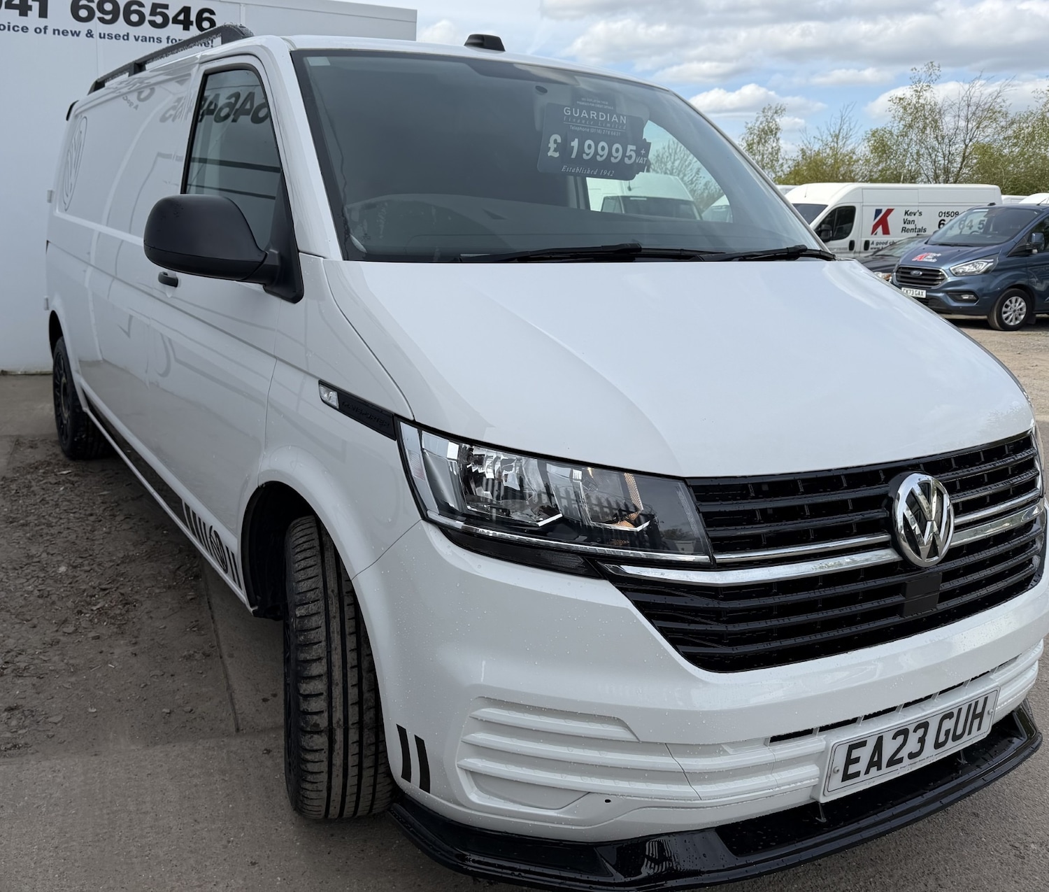 Used Volkswagen Transporter 2023 for sale - 78198166: Photo 2