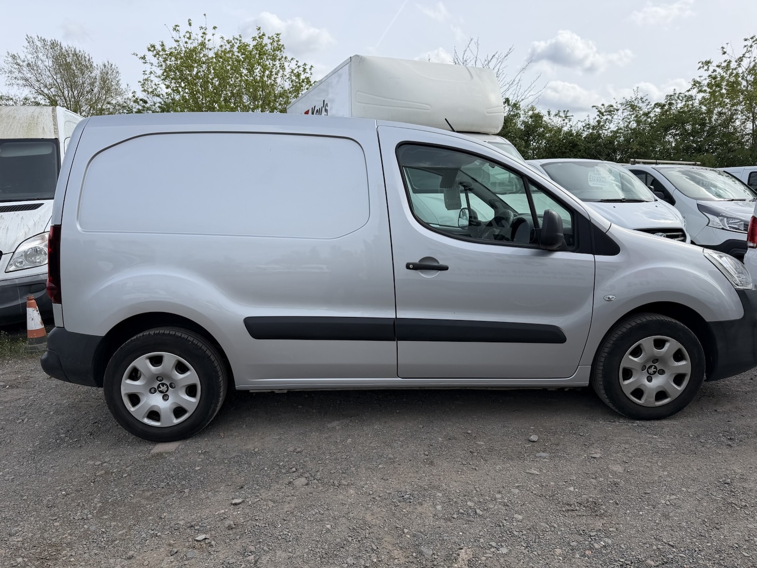 Used Peugeot Partner 2018 for sale - 78198061: Photo 4