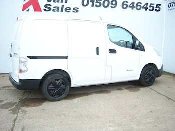 Used Nissan e-NV200 2015 for sale - 76918901: Photo