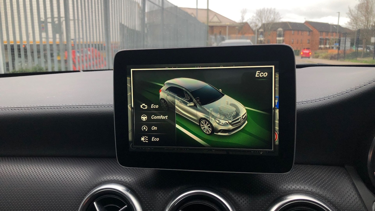 Used Mercedes-Benz A-Class 2018 for sale - 77736208: Photo 30