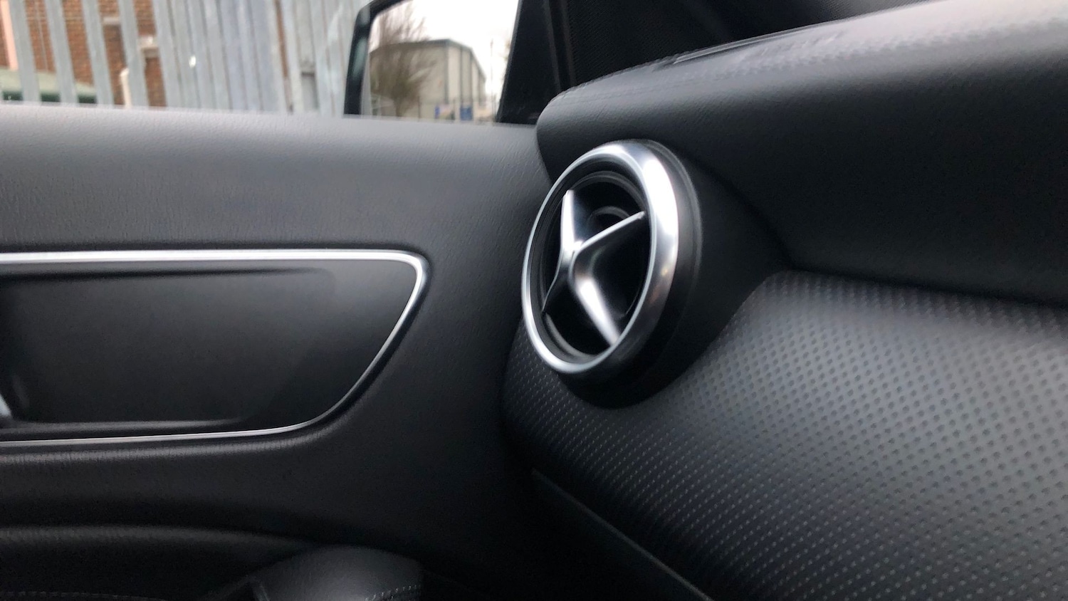 Used Mercedes-Benz A-Class 2018 for sale - 77736208: Photo 40