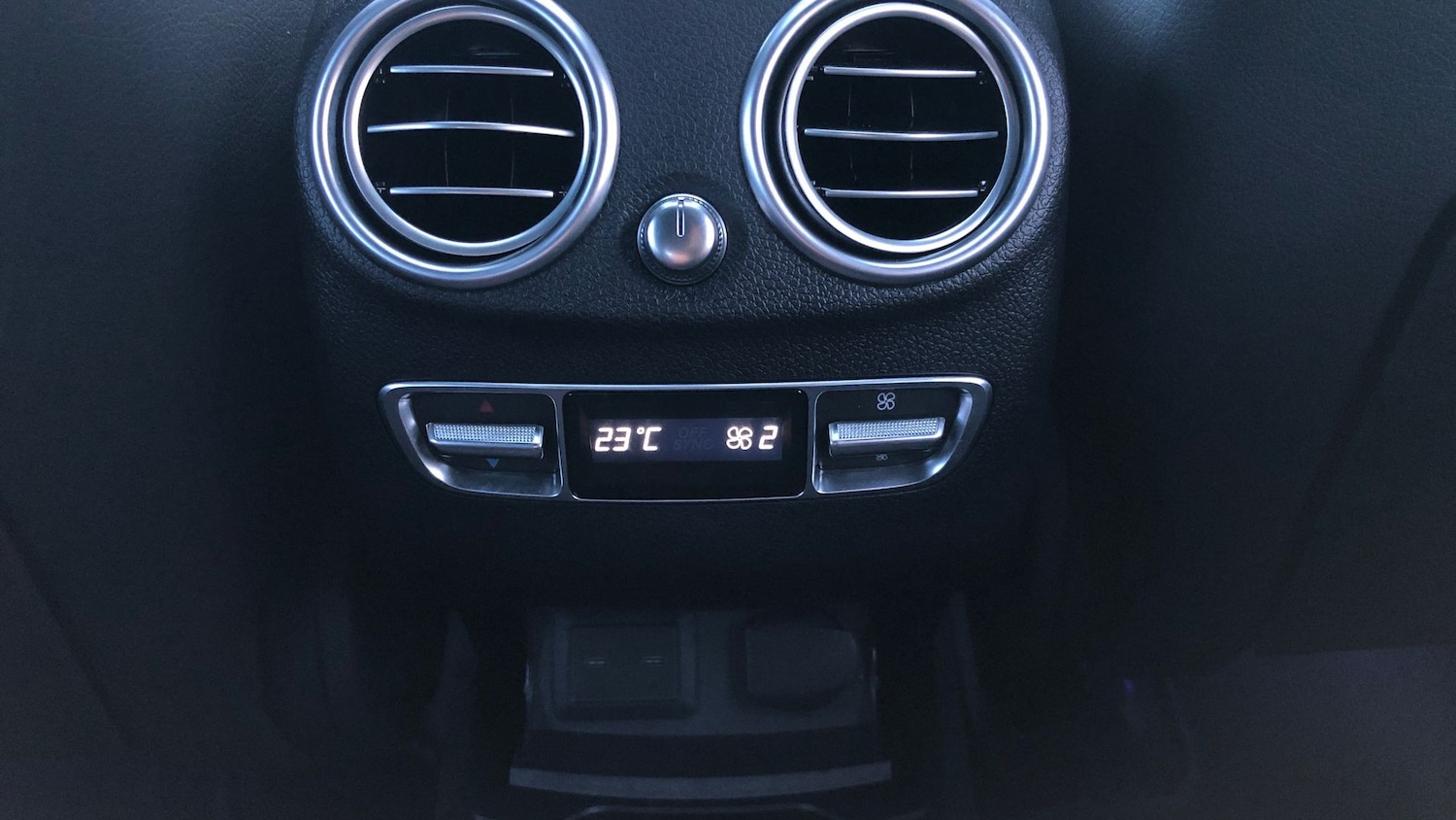 Used Mercedes-Benz GLC 2022 for sale - 77069860: Photo 31