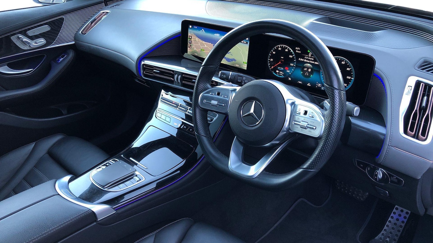 Used Mercedes-Benz EQC 2023 for sale - 76603772: Photo 3