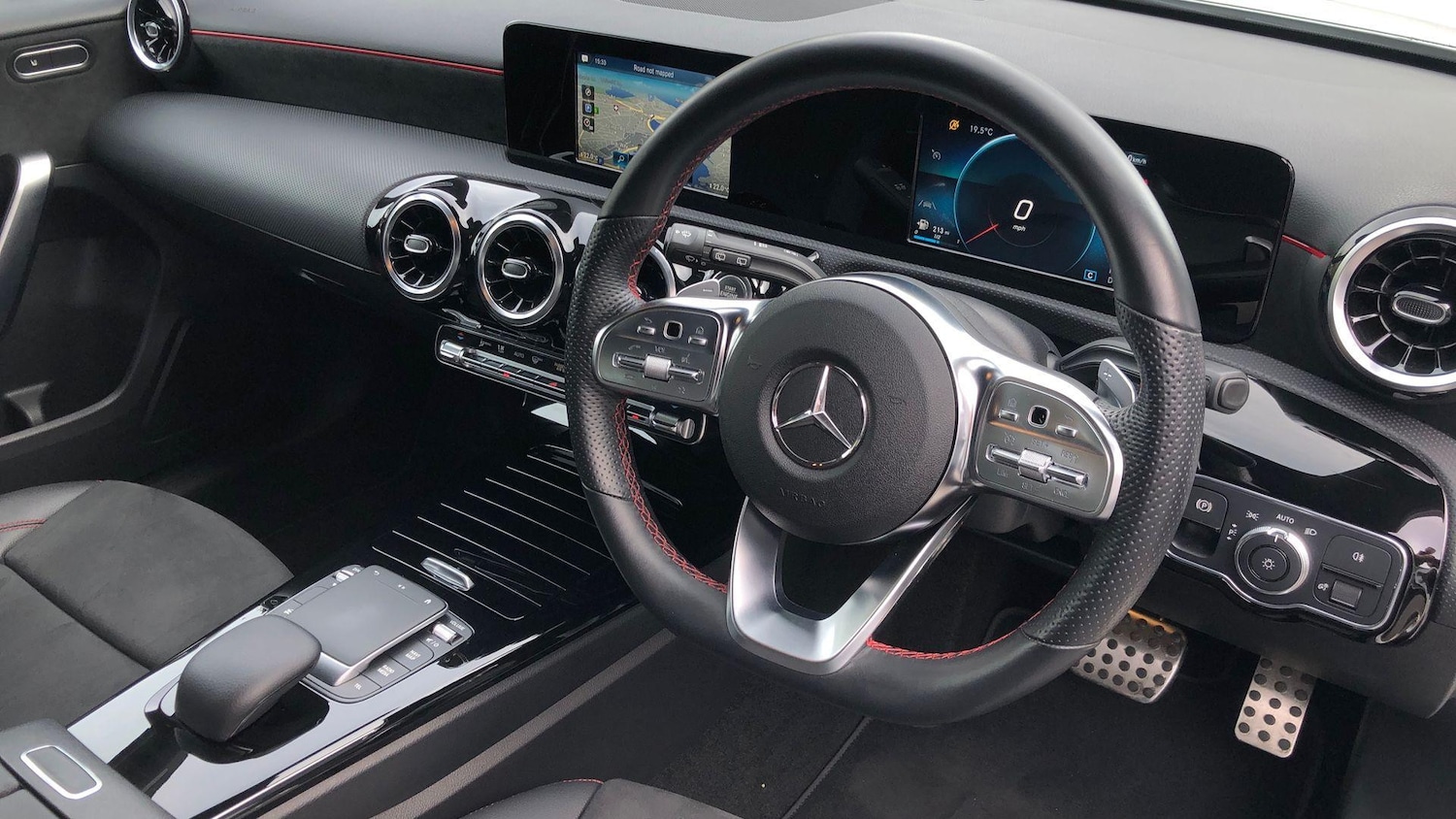 Used Mercedes-Benz A-Class 2021 for sale - 76413477: Photo 3