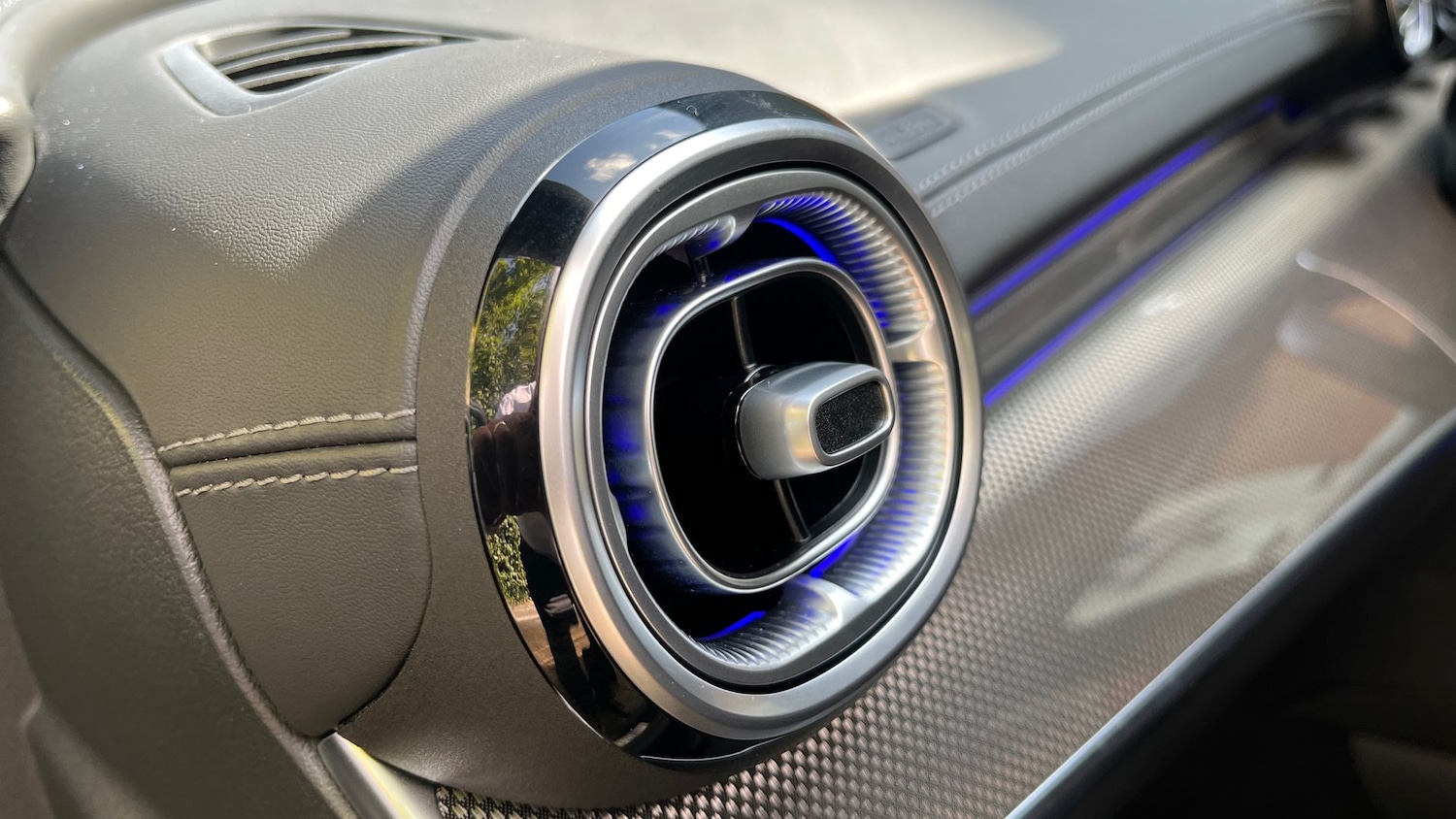 Used Mercedes-Benz C Class 2023 for sale - 76819776: Photo 31