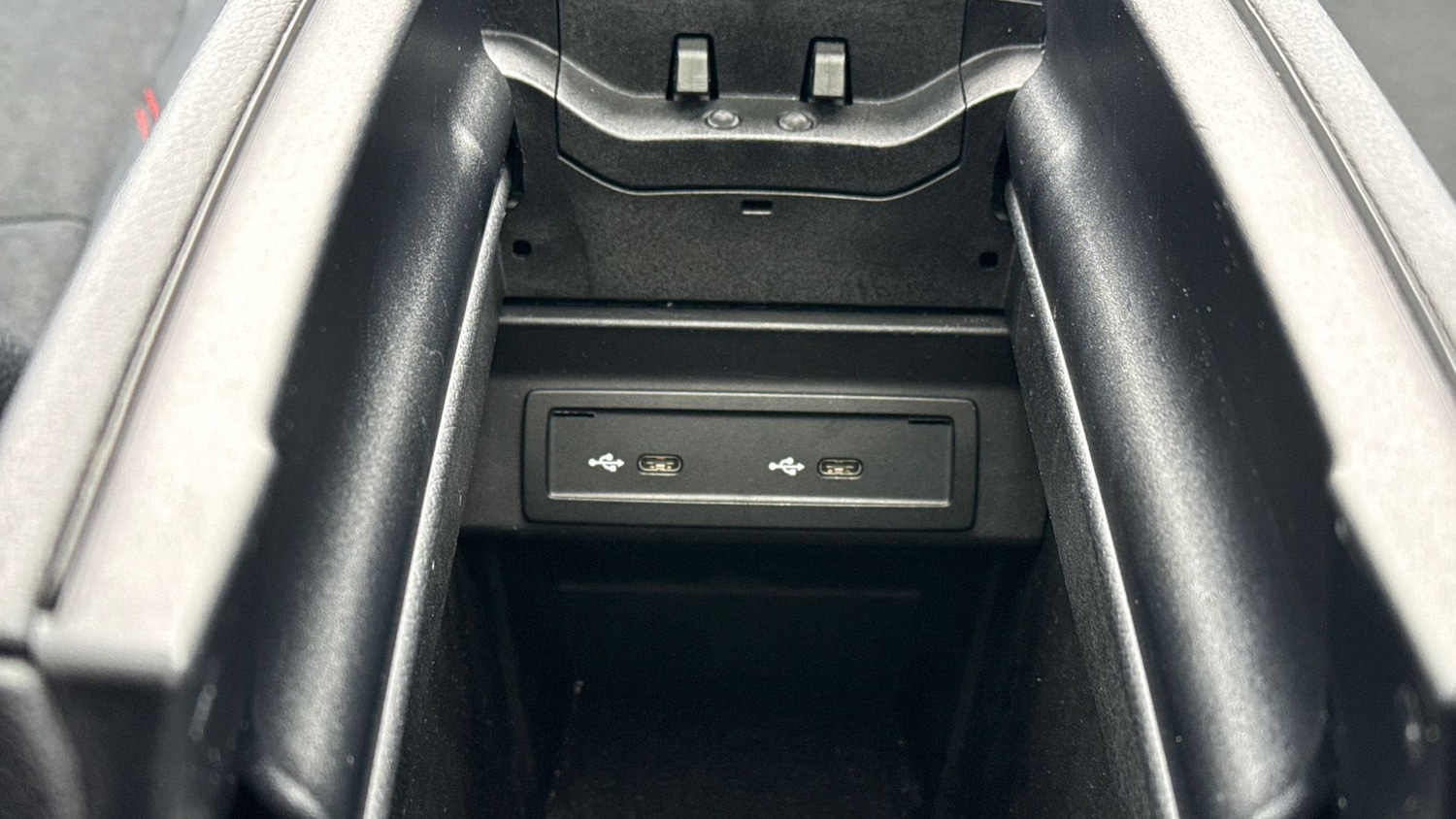 Used Mercedes-Benz EQB 2022 for sale - 77605364: Photo 28