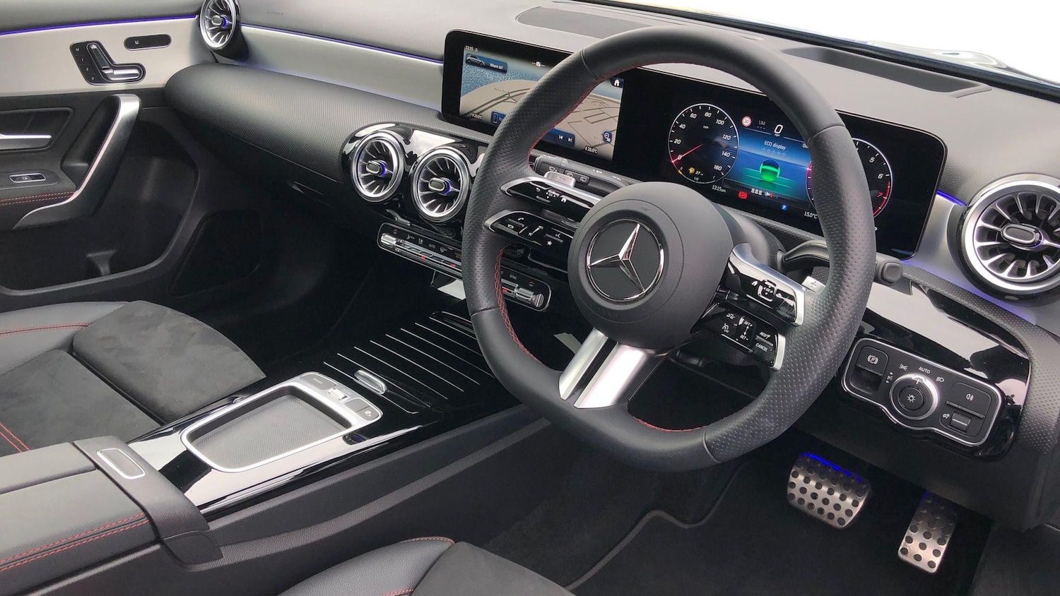 Used Mercedes-Benz A-Class 2024 for sale - 76413452: Photo 3